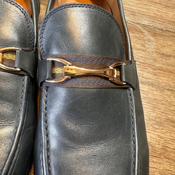 Saks‎ Fifth Avenue Firenze Leather Loafers Dress Shoes Gold Accent Navy 13M - Picture 8 of 11